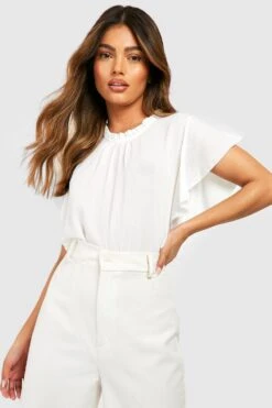 Bluse Mit Rüschen An Ärmeln Und Kragen