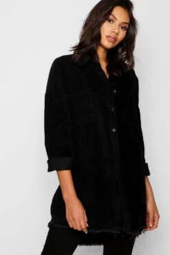 Oversized-Hemd Aus Cord Mit Ungesäumten Kanten