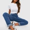 Mittelblaue Mom-Jeans Mit Hohem Bund