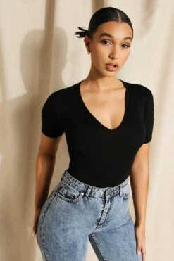 Basic V-Ausschnitt Body