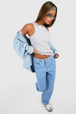 Jeans Mit Geradem Bein