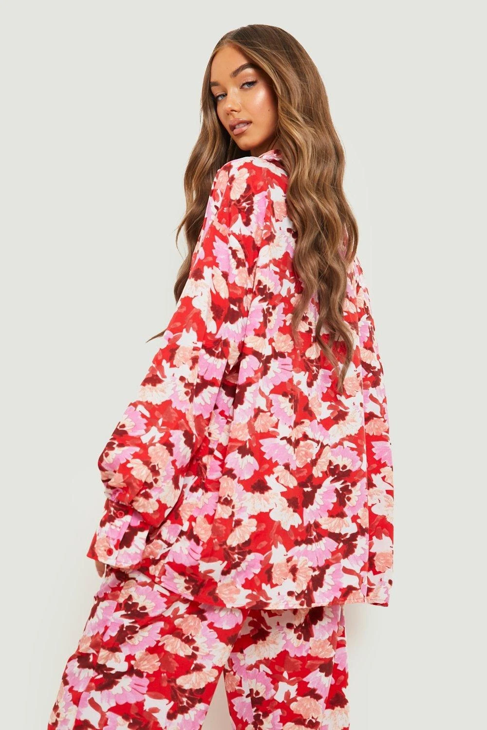Florales Oversize Hemd 2 Florales Oversize Hemd – Bild 2