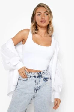Doppellagiges Rundhals Crop Top