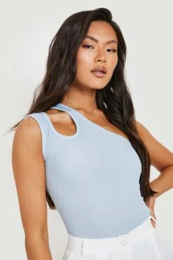 Einärmliger Gerippter Cut-Out Body