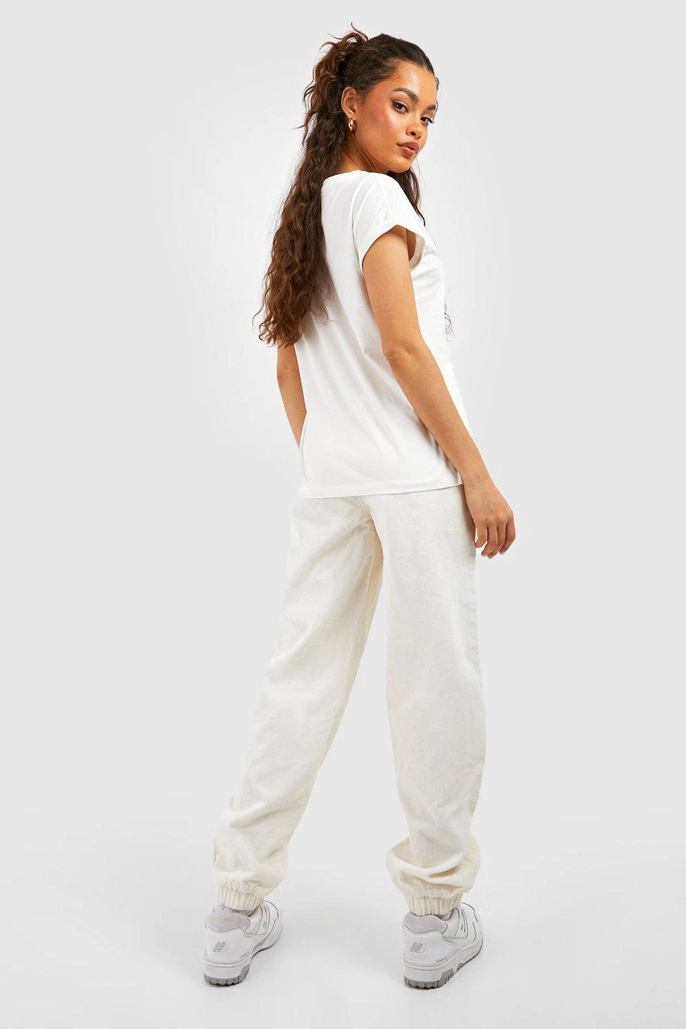 Cord-Jogginghose 2 Cord-Jogginghose – Bild 2