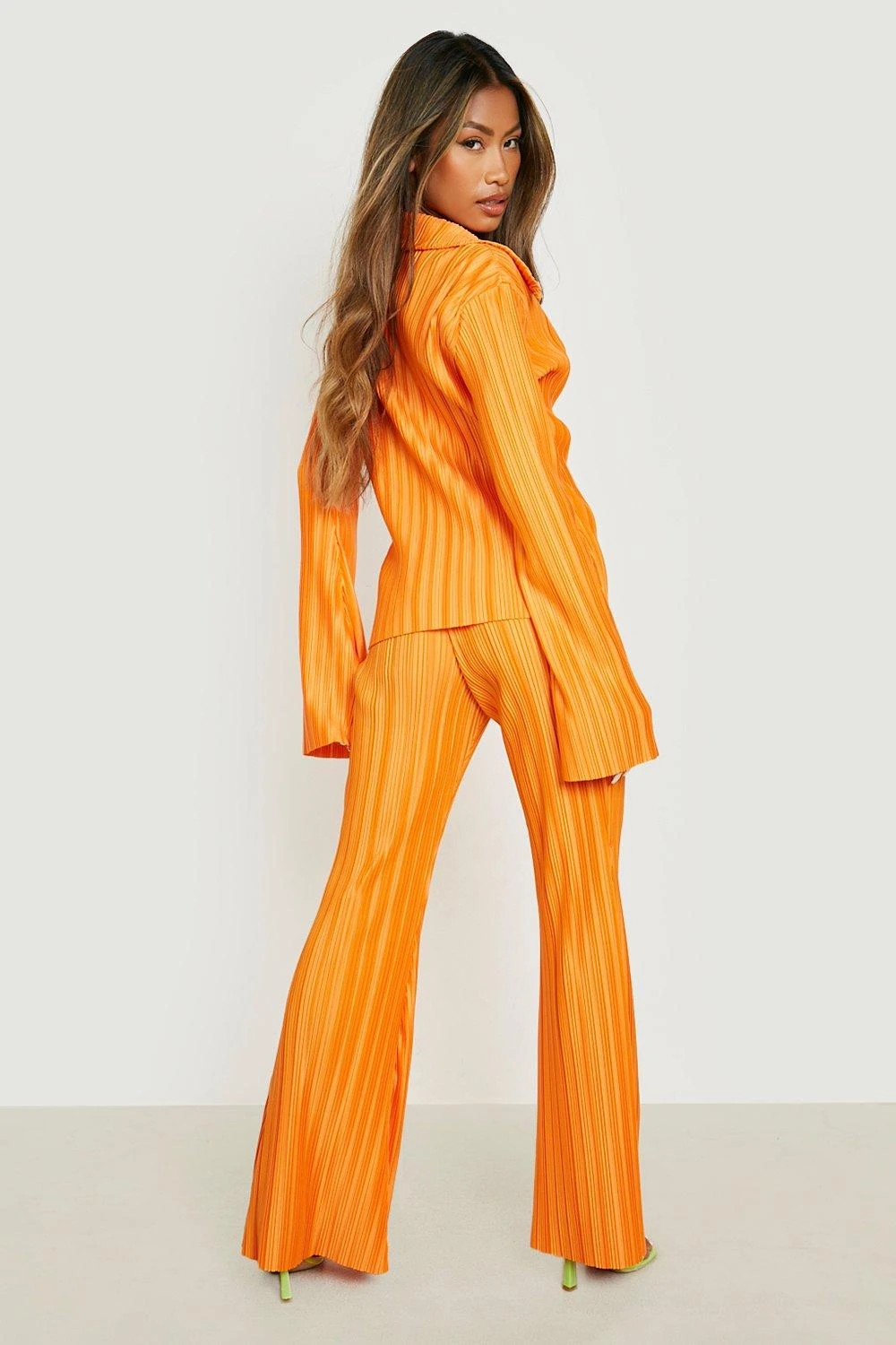 Plissee Schlaghose 2 Plissee Schlaghose – Bild 2