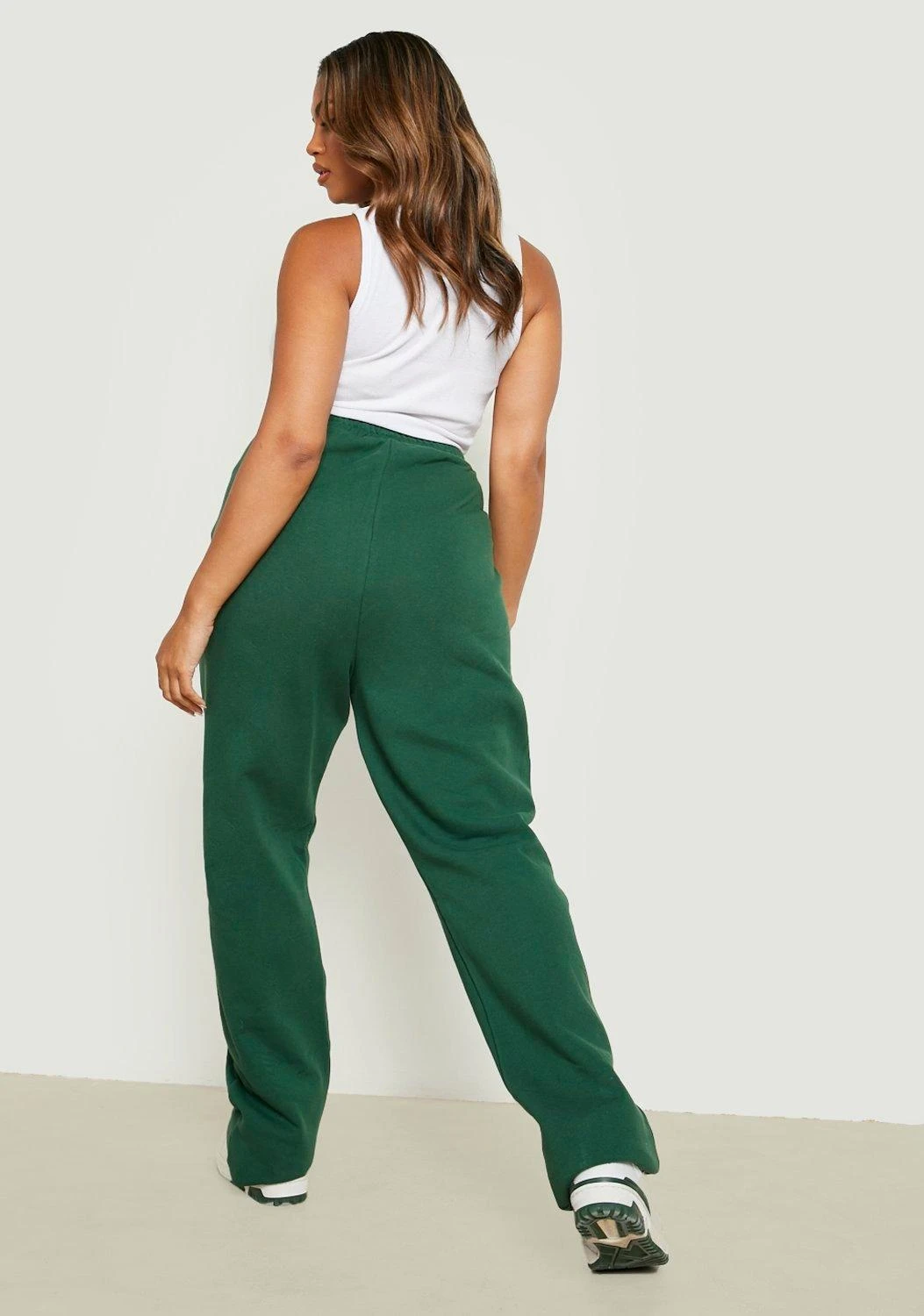 Plus Jogginghose Mit Weitem Bein Und Paspel-Detail 2 Plus Jogginghose Mit Weitem Bein Und Paspel-Detail – Bild 2