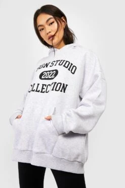Oversize Hoodie Mit Dsgn Studio Applique