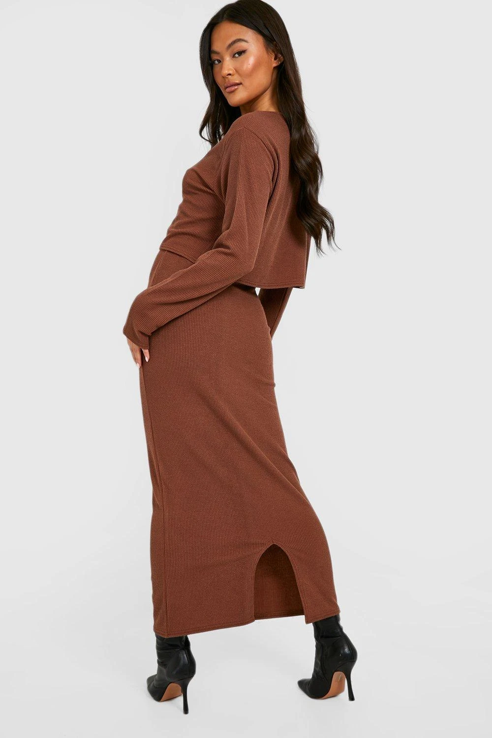 Gerippter Midirock Mit Schlitz 1 Gerippter Midirock Mit Schlitz