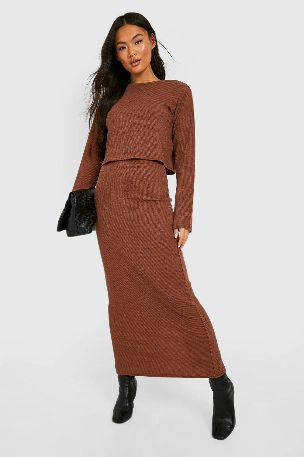 Gerippter Midirock Mit Schlitz 2 Gerippter Midirock Mit Schlitz – Bild 2