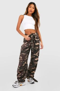 Lockere Low-Rise Camouflage Cargo-Hose
