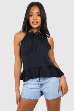 Trägertop Mit Schößchen Und Geschnürten Trägern