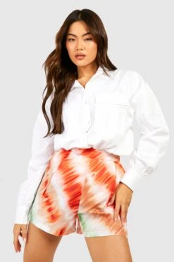 Shorts Mit Hohem Bund Und Farbverlauf