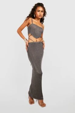 Gestricktes Metallic Korsett-Top Und Maxirock