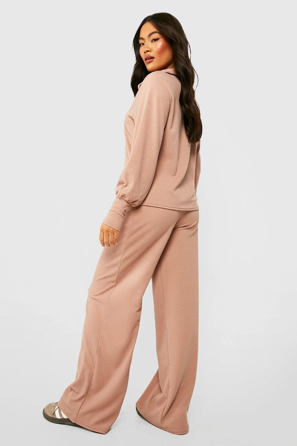 Gerippte Hose Mit Weitem Bein 2 Gerippte Hose Mit Weitem Bein – Bild 2