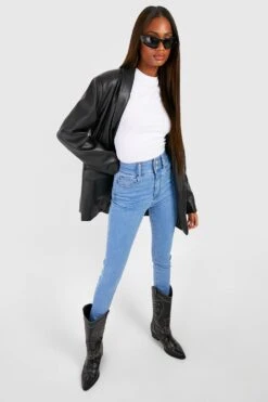 Skinny Jeans Mit Gerafftem Bund