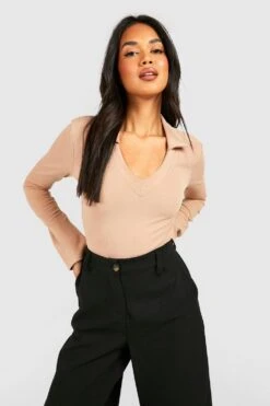 Body Aus Crepestoff Mit Geteilten Ärmeln Und Kragen