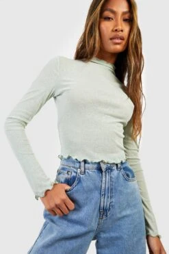 Strukturiertes Hochgeschlossenes Semi-transparentes Oberteil Mit Langen Ärmeln