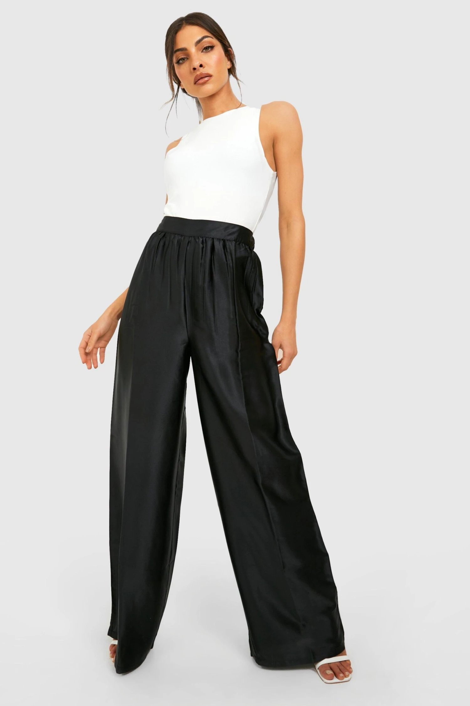 Satin-Hose Mit Weitem Bein 3 Satin-Hose Mit Weitem Bein – Bild 3