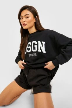 Oversize Sweatshirt Mit Dsgn Studio Applikation