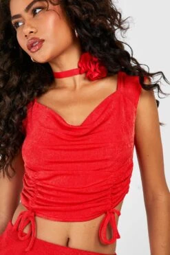 Strukturiertes Gerafftes Crop Top Mit Wasserfallausschnitt 7 Strukturiertes Gerafftes Crop Top Mit Wasserfallausschnitt -Deutschland Mode Pfiff Verkaufs-Shop gzz51578 red xl 3