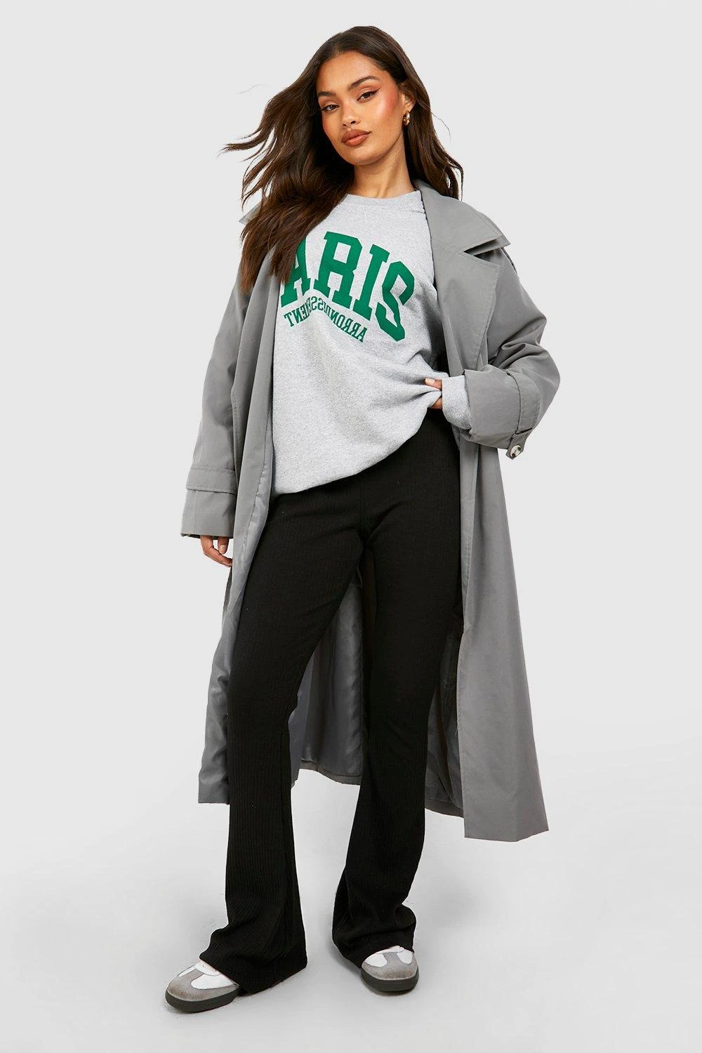 Gerippte Schlaghose Mit Shaper-Bund Und Hohem Bund 1 Gerippte Schlaghose Mit Shaper-Bund Und Hohem Bund