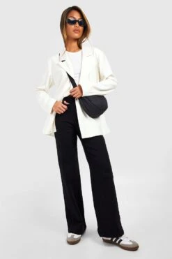 Weite Jeans Mit Hohem Bund