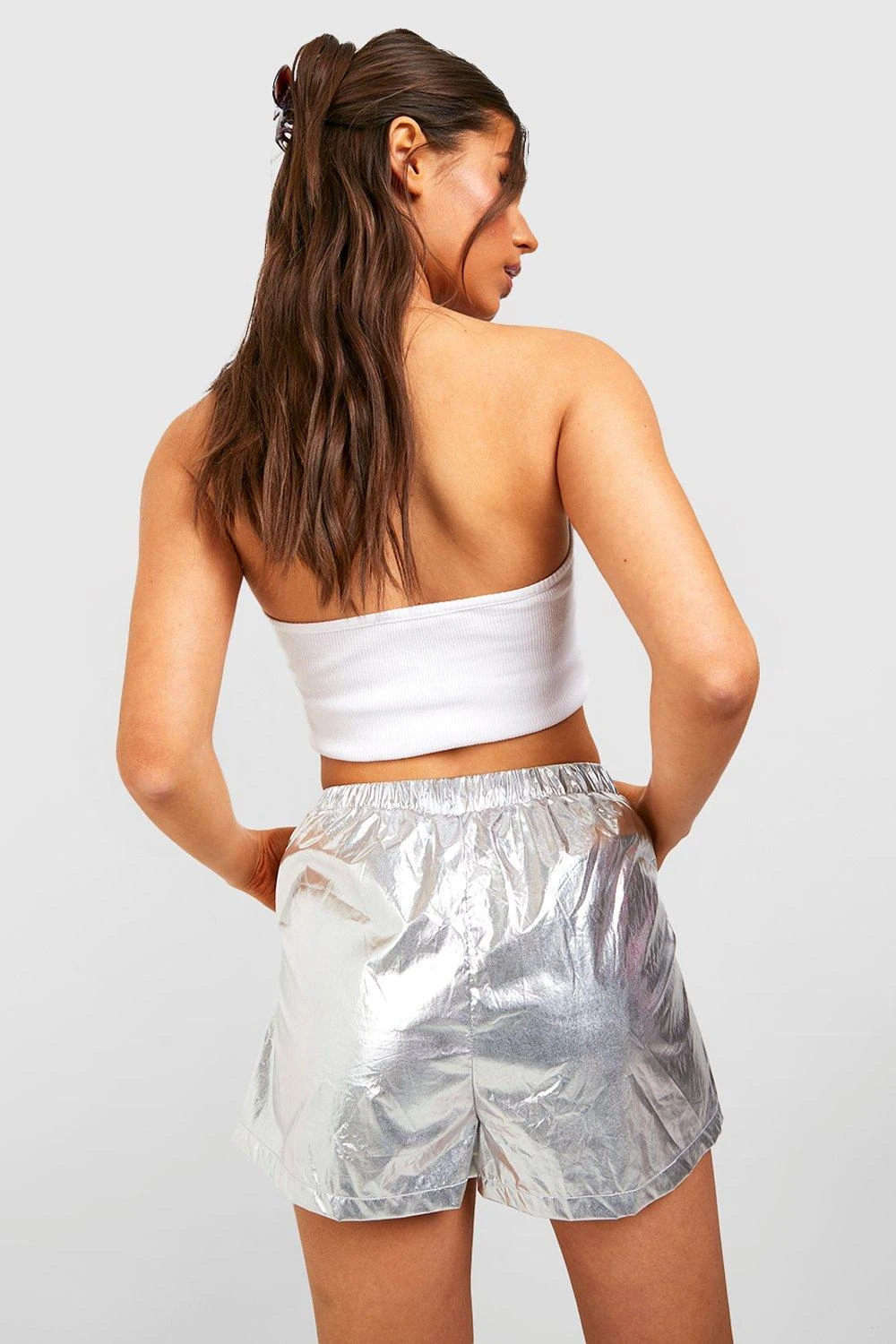 Metallic Laufshorts 2 Metallic Laufshorts – Bild 2