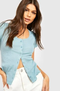 Kurzärmliges Geripptes Rundhals T-Shirt Mit Knopfleiste