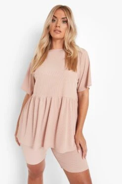 Plus Kitteloberteil Und Shorts